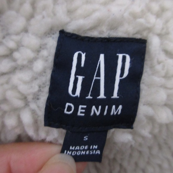 GAP Denim Jacket Womens Small Blue Sherpa Lined Hooded Jean Trucker Crop Grunge - Picture 3 of 10